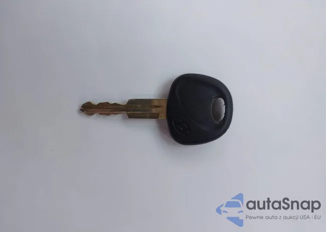 KMHDN55D32U057795: 43276892