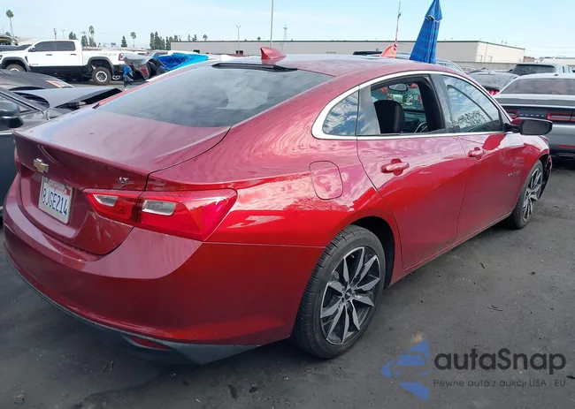 1G1ZD5ST5JF228101: 43277103