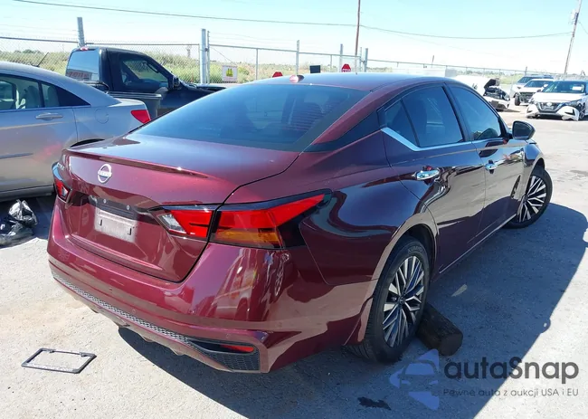 1N4BL4DV4SN315540: 43277132