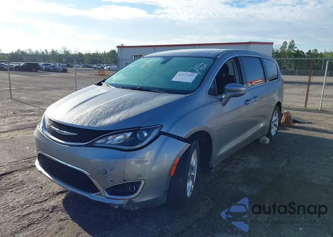 2C4RC1FG8JR133072: 43277141