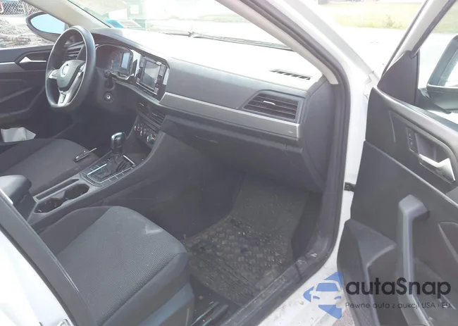 3VWC57BU8KM080958: 43277180