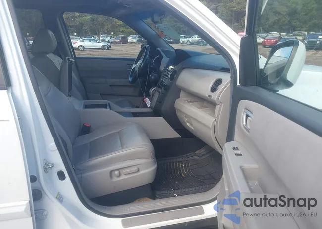 5FNYF3H55DB013627: 43277284