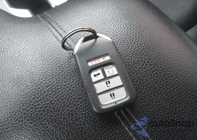 1HGCR2F89GA019745: 43276422