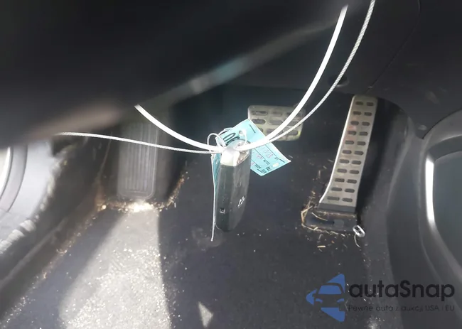 KMHTC6AEXFU223001: 43276443