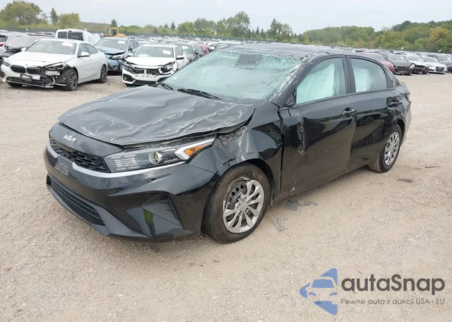 3KPF24AD6PE579199: 43276557