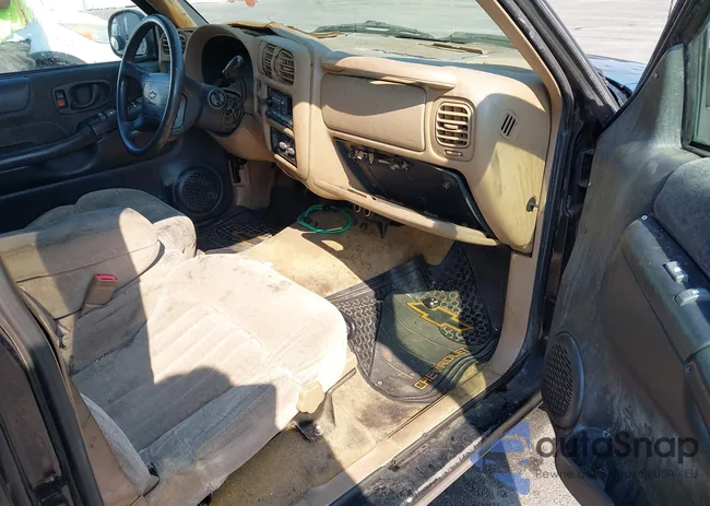 1GNCS13W0W2166374: 43277854