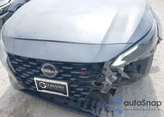 1N4BL4CV4RN309832: 43277874