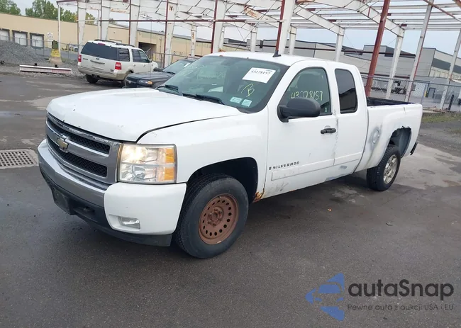 2GCEC19J581127566: 43278157