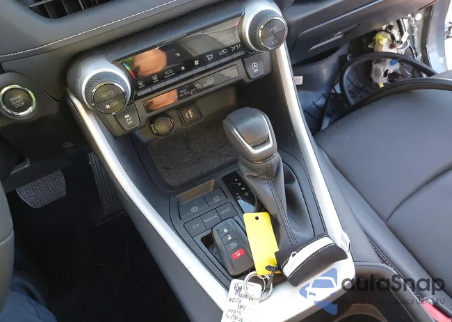 2T3C1RFV2RC280791: 43277544