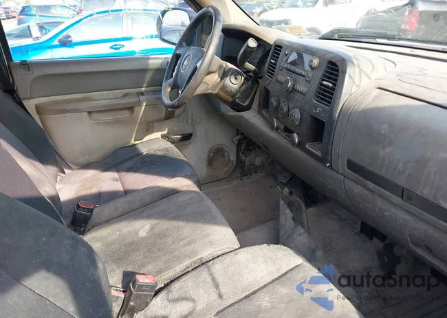 1GCNCPEX3DZ394414: 43277557