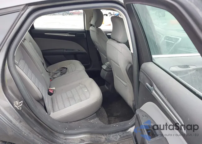 3FA6P0G76GR337863: 43277647