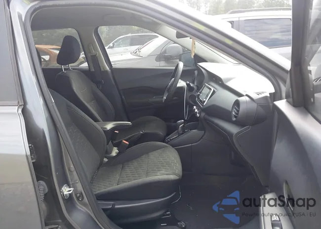 3N1CP5BV1NL489827: 43277666