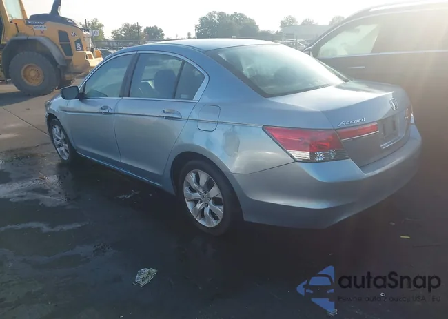 1HGCP2F75CA043239: 43277733