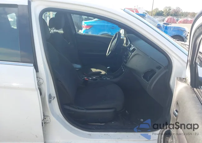 1C3CCBAB5EN231393: 43278798