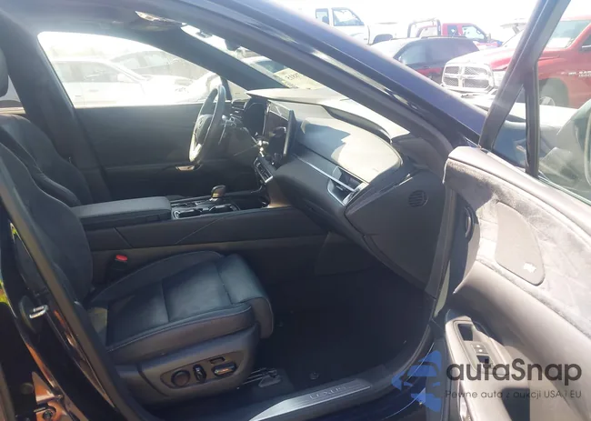 2T2BAMCA0RC053877: 43278815