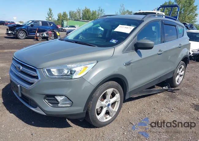 1FMCU9GD2HUA35332: 43278873