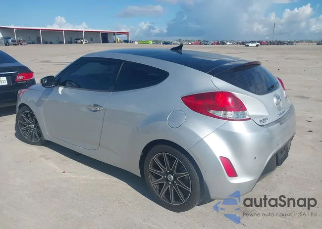 KMHTC6AD4CU053866: 43278884