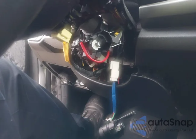 3KPA24AD7LE337249: 43278903