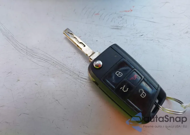 3VWC57BU9MM016883: 43279083