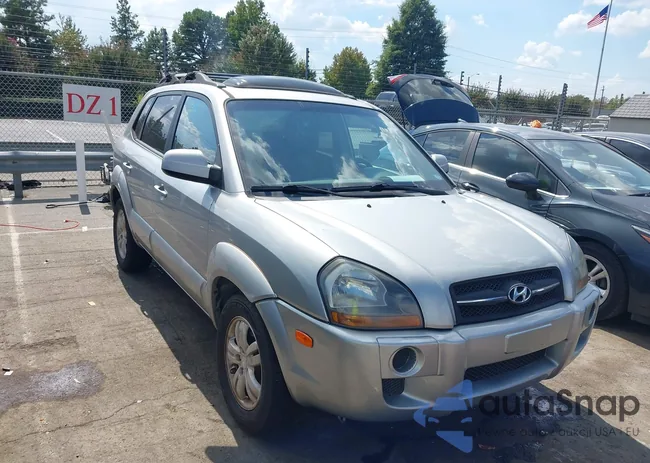 KM8JN12D17U625128: 43279117