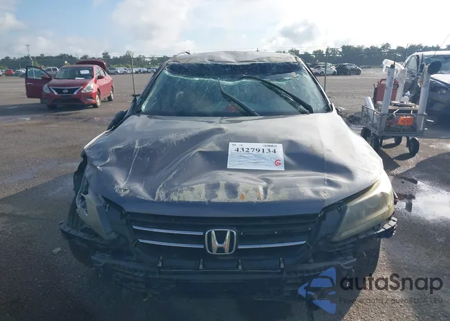 1HGCR2F55DA072881: 43279134