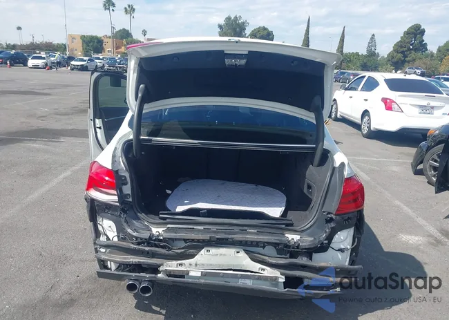 WBA8E1C52JA159449: 43279205