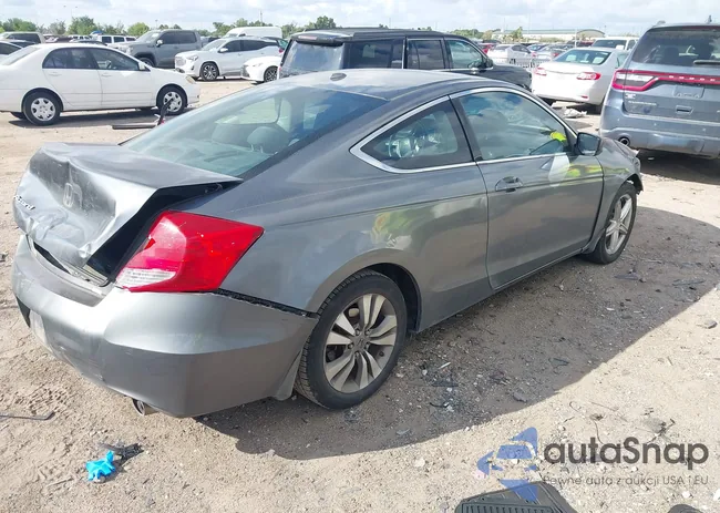 1HGCS1B87CA018883: 43279226