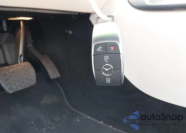 W1N9M0CB7RN095870: 43279234