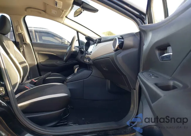 3N1CN8EV5ML833533: 43279261