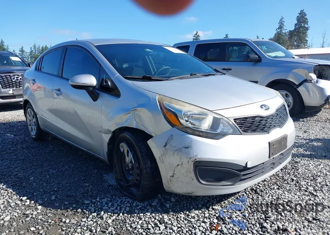 KNADM4A3XF6487197: 43279278