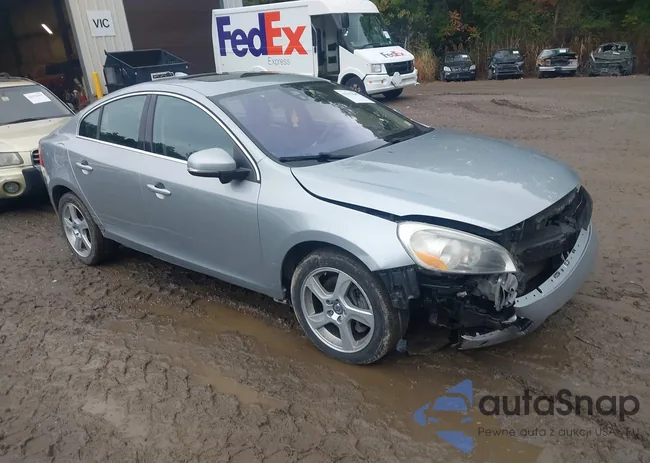 YV1612FH8D1223543: 43279307