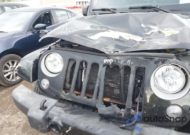 1C4HJWEG4GL301033: 43278480