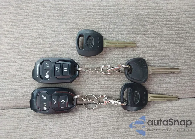 KNDMG4C76C6440853: 43278538