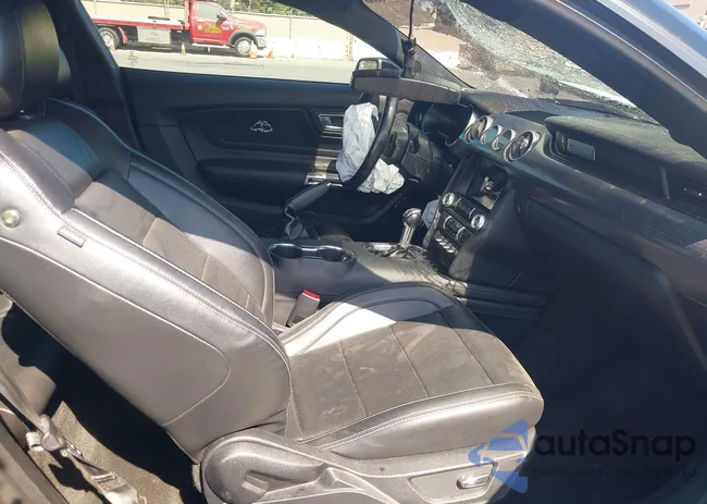 1FA6P8CF8J5185252: 43278600