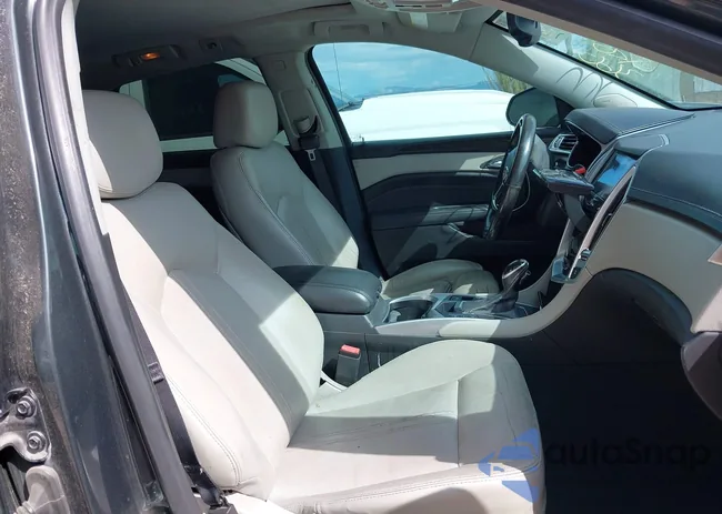 3GYFNBE33GS556407: 43278601