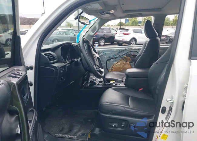 JTEBU5JRXK5709690: 43278623