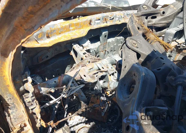 KNDPBCAC8G7814238: 43279884