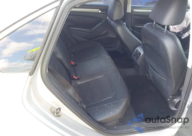 1VWBS7A30EC120825: 43279905