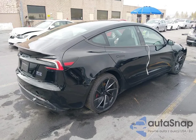 5YJ3E1ET3RF807280: 43280193