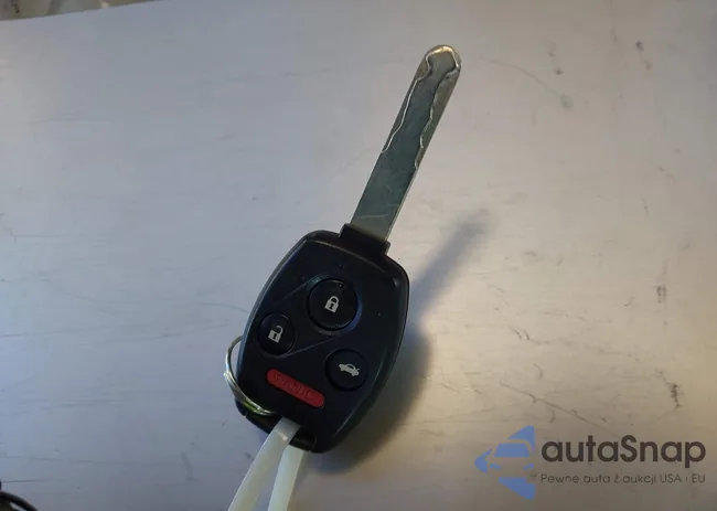 1HGCP2F84AA161384: 43280207