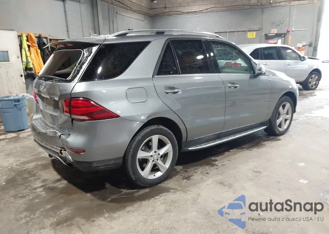 4JGDA5HB0GA732372: 43279443