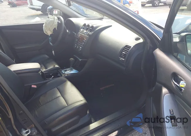 1N4AL2AP4CN505345: 43279521