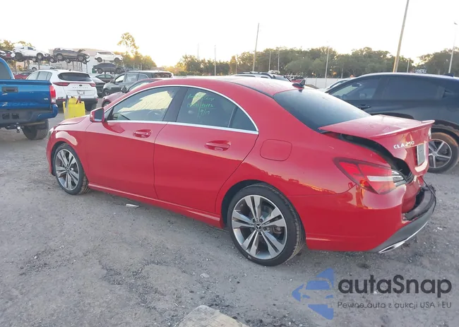 WDDSJ4EB8KN722030: 43279720