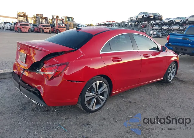 WDDSJ4EB8KN722030: 43279720