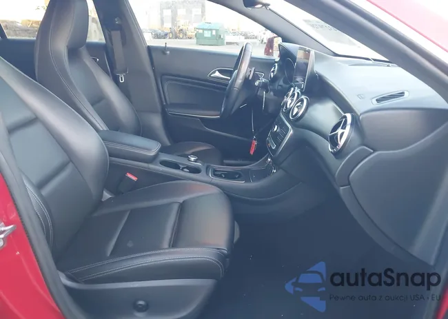 WDDSJ4EB8KN722030: 43279720