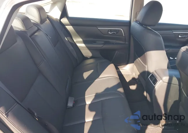 1N4AL3AP9JC107188: 43280810