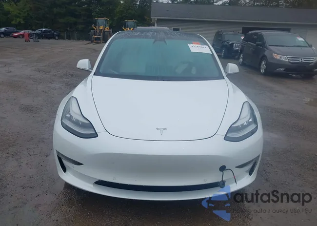 5YJ3E1EB0KF494508: 43280818