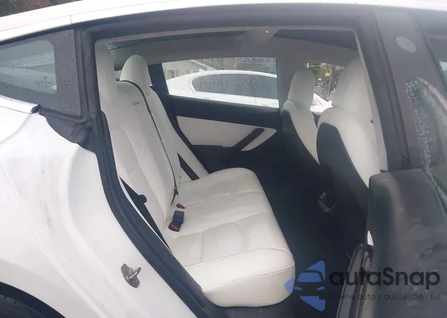 5YJ3E1EB0KF494508: 43280818