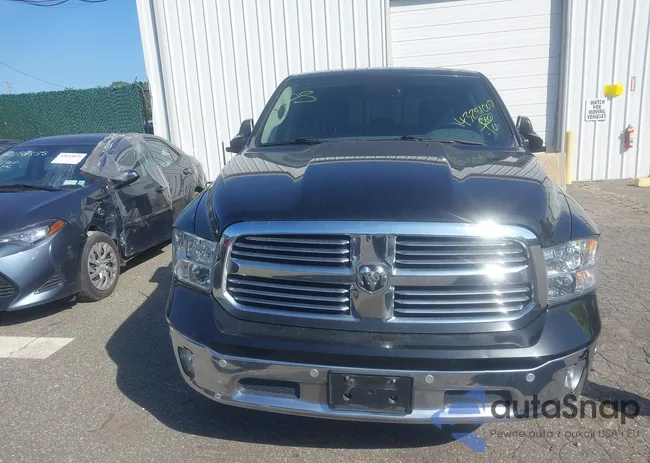 1C6RR7LM5JS335918: 43281007