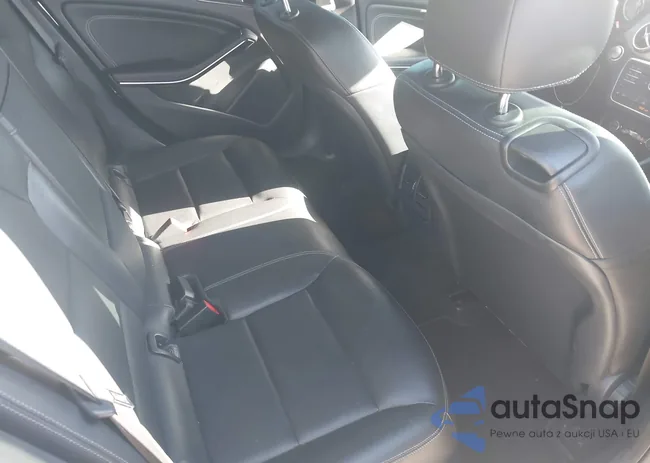 WDCTG4GB2GJ251642: 43281091